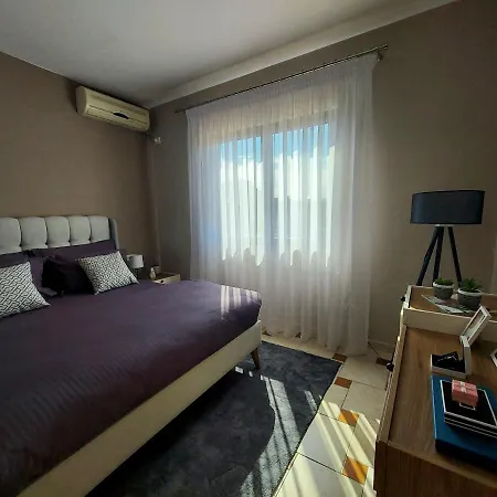 Apartament Cozy Retreat In The Heart Of Bllok