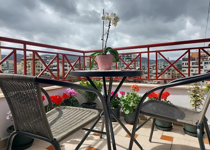 Διαμέρισμα Cozy Retreat In The Heart Of Bllok Τίρανα